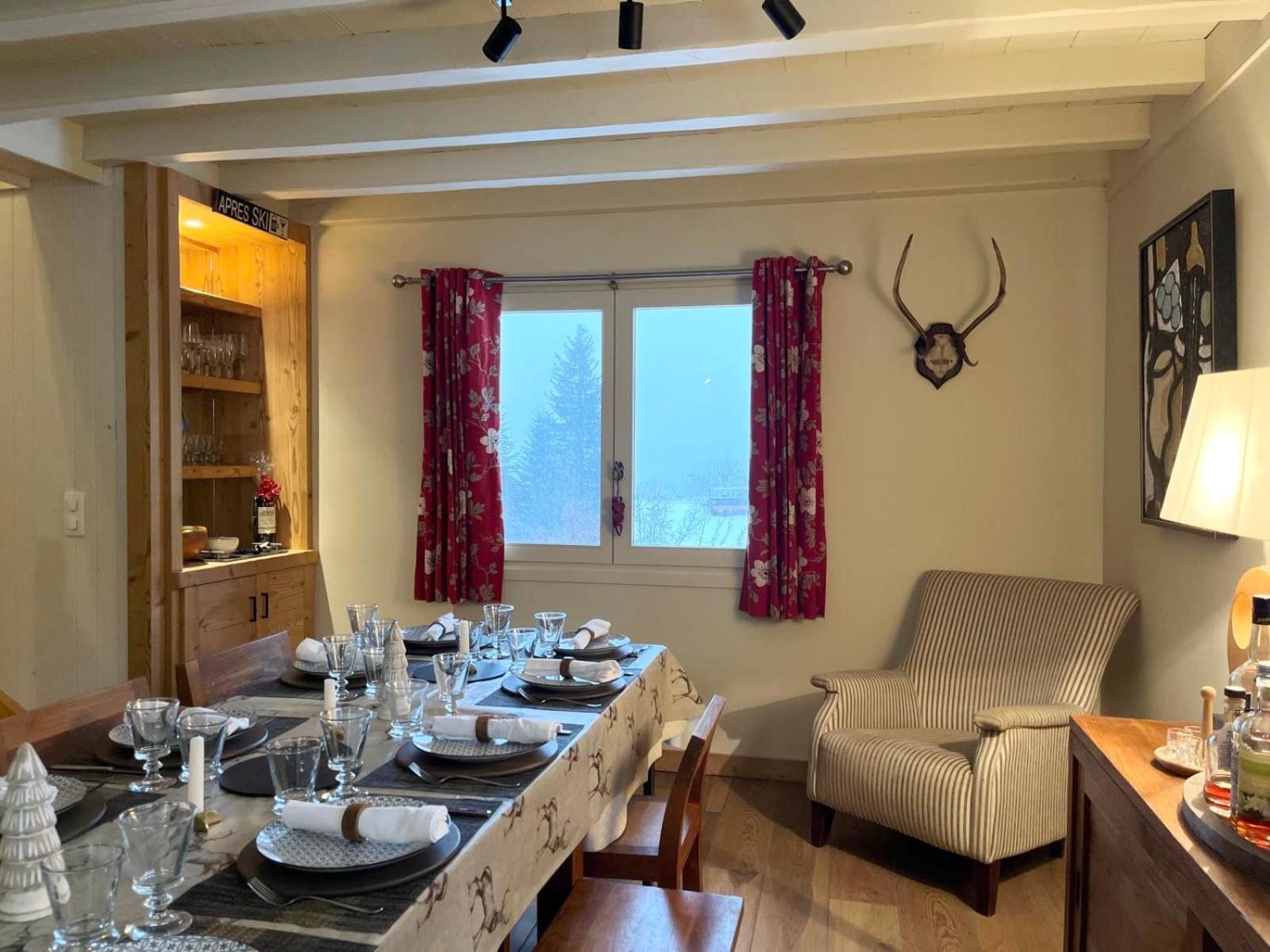 Chalet Le Renard Du Lac Les Gets Exterior photo