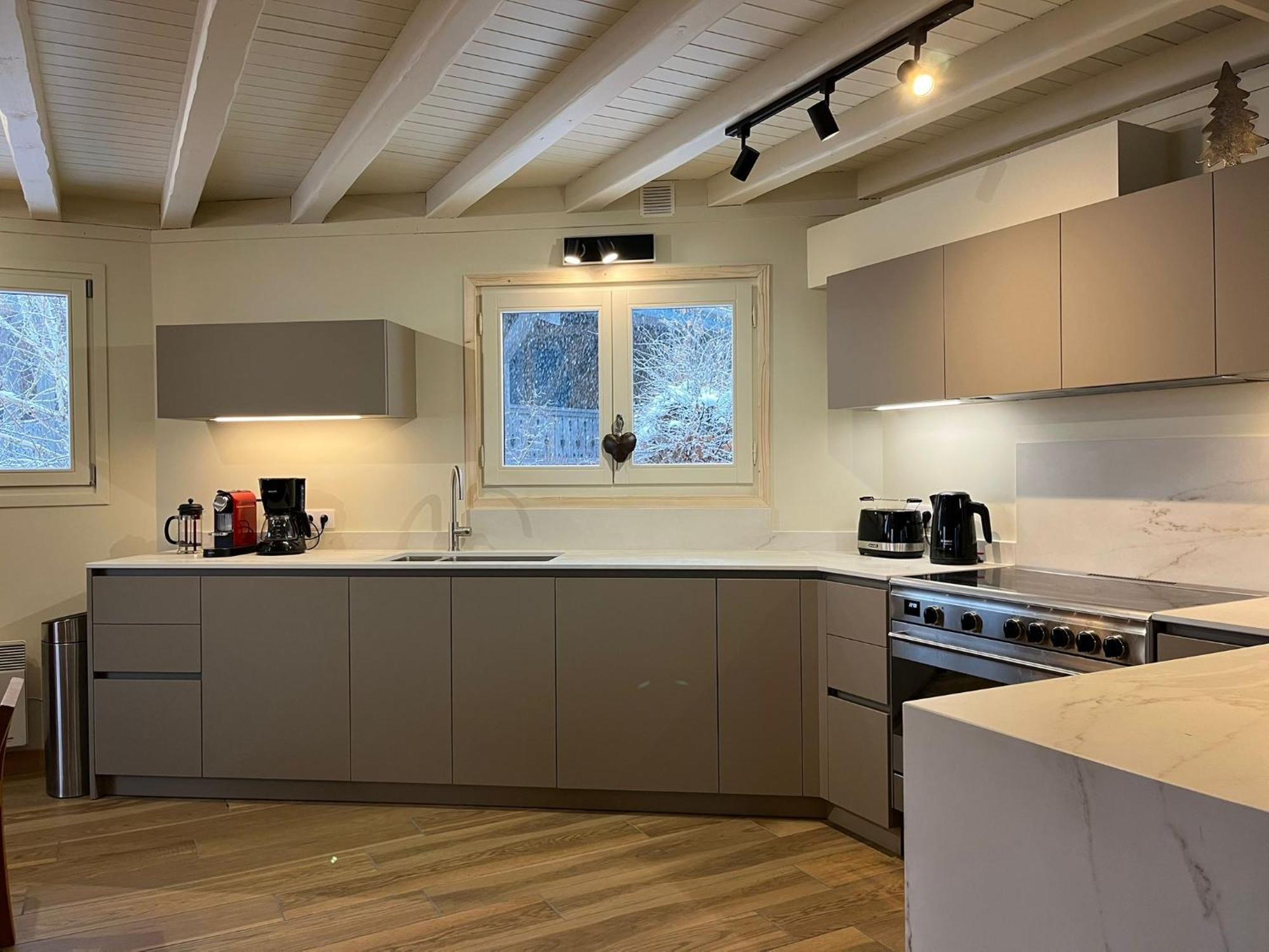 Chalet Le Renard Du Lac Les Gets Exterior photo